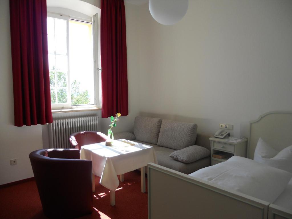 Tagungshaus Im Kloster Neresheim Hotel Phòng bức ảnh